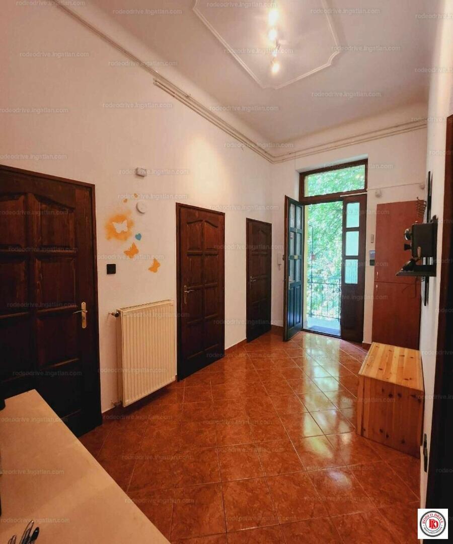 Kriszti Lägenhet Budapest Exteriör bild