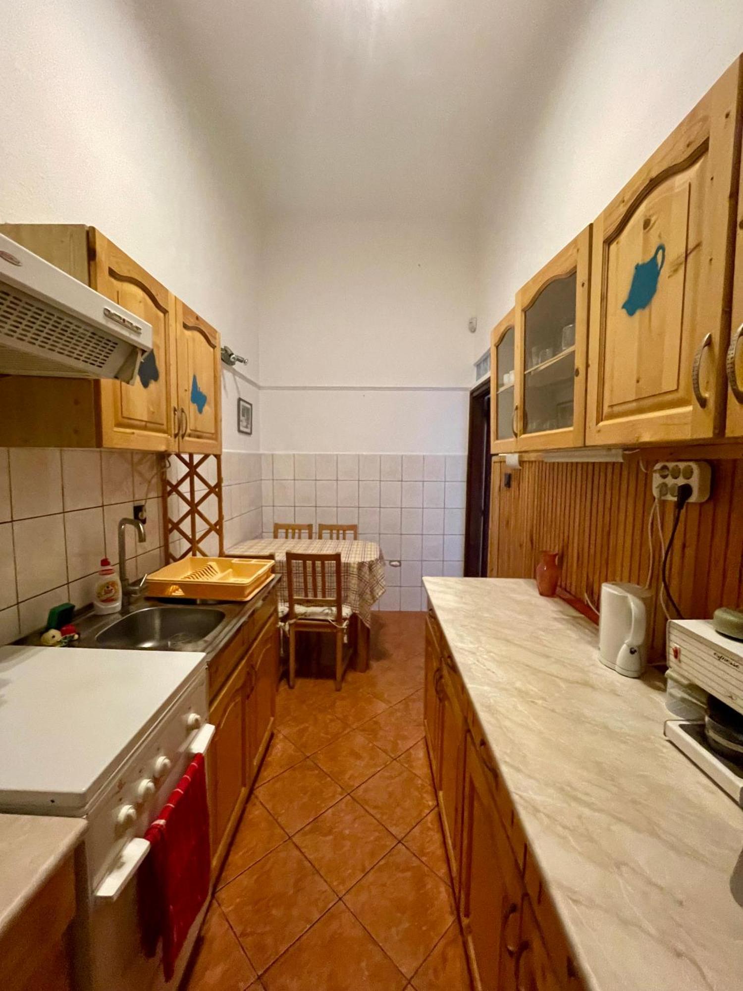 Kriszti Lägenhet Budapest Exteriör bild